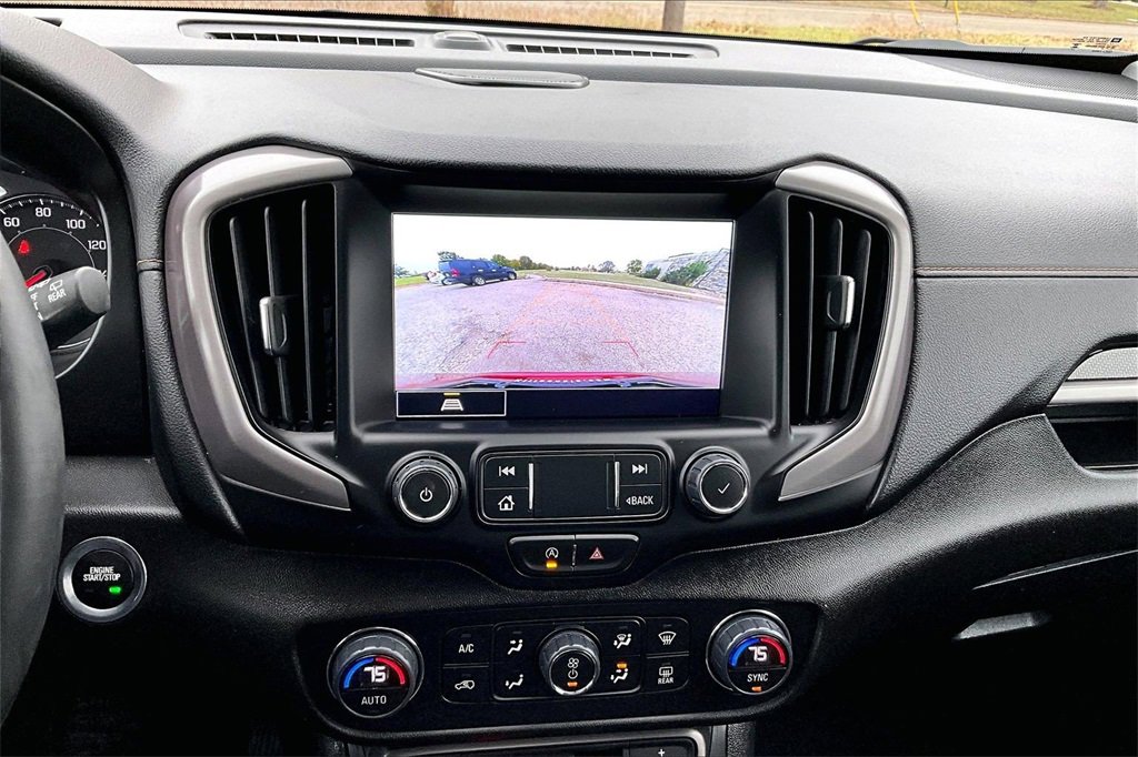 Used 2024 GMC Terrain AT4 w/ Infotainment Package II image 23