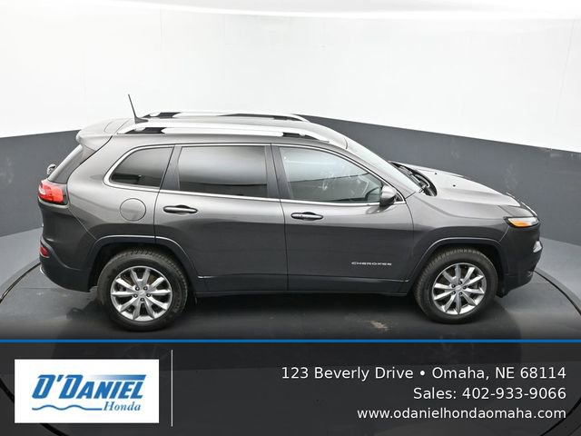 Used 2018 Jeep Cherokee Limited image 19