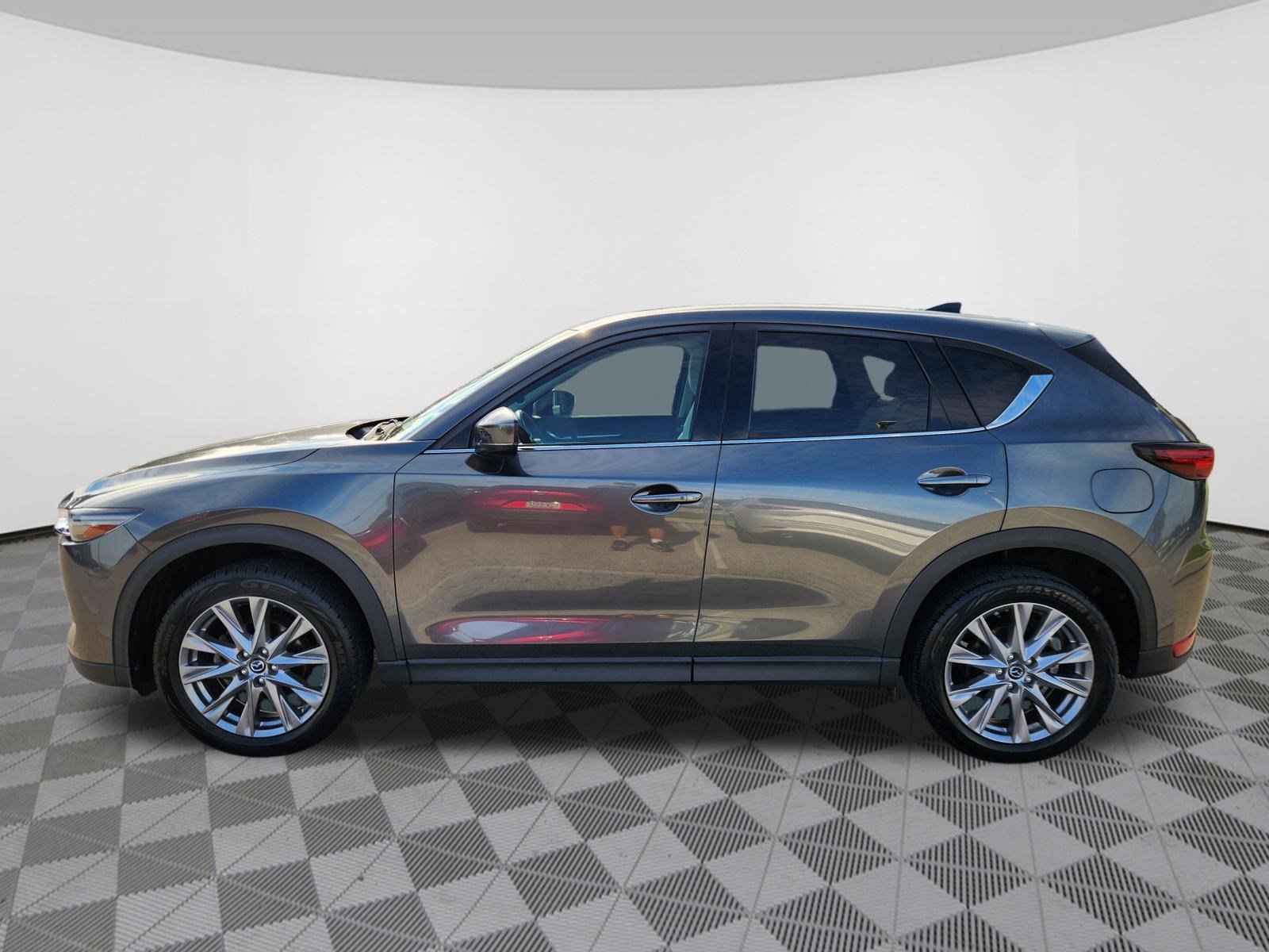 Used 2020 MAZDA CX-5 Grand Touring AWD/4WD image 5