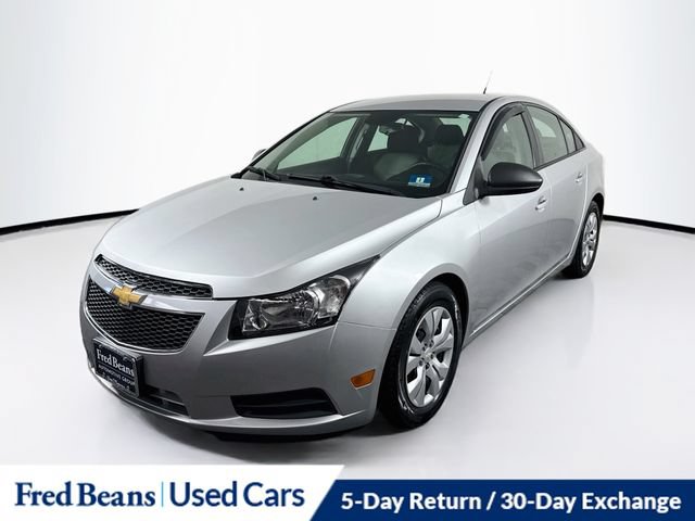 Used 2014 Chevrolet Cruze LS FWD image 3