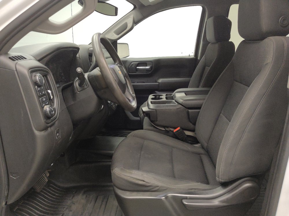 Used 2022 Chevrolet Silverado 1500 W/T w/ WT Value Package AWD/4WD image 17