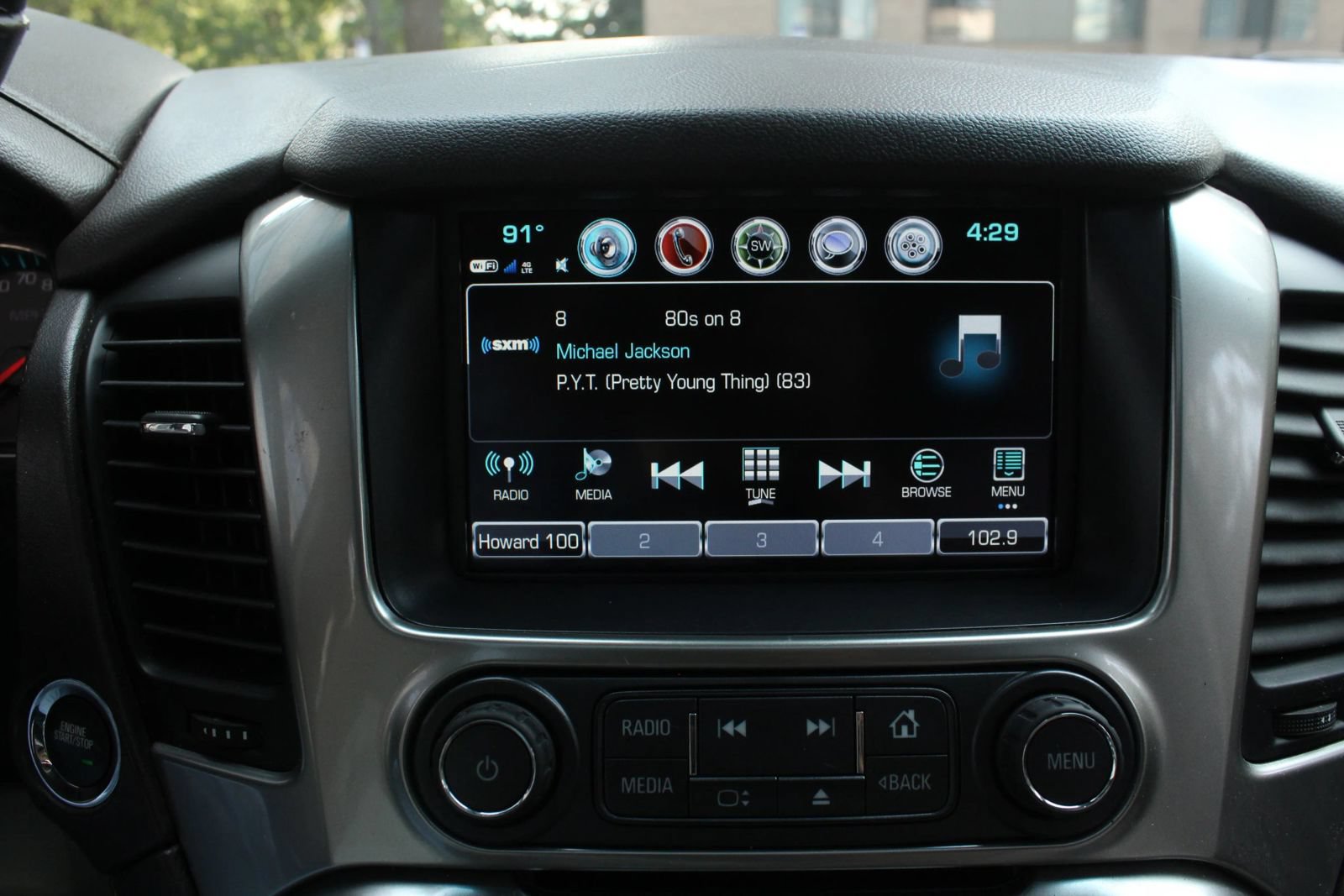 Used 2019 Chevrolet Suburban Premier AWD/4WD image 32