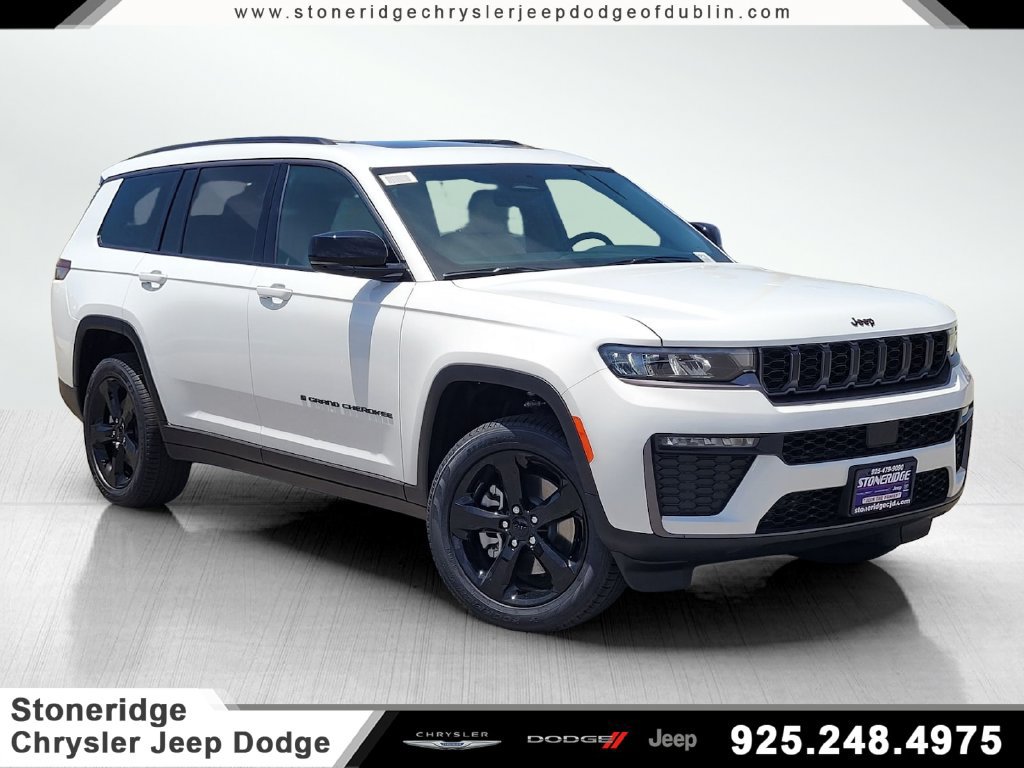 New 2026 Jeep Grand Cherokee L Limited w/ Limited Altitude Package