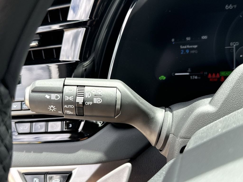 New 2026 Lexus RX 350h AWD/4WD image 28