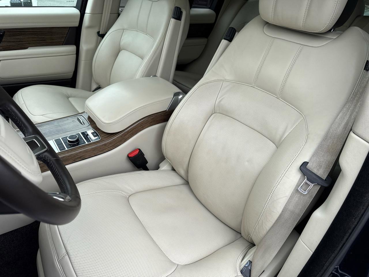 Used 2019 Land Rover Range Rover HSE AWD/4WD image 33