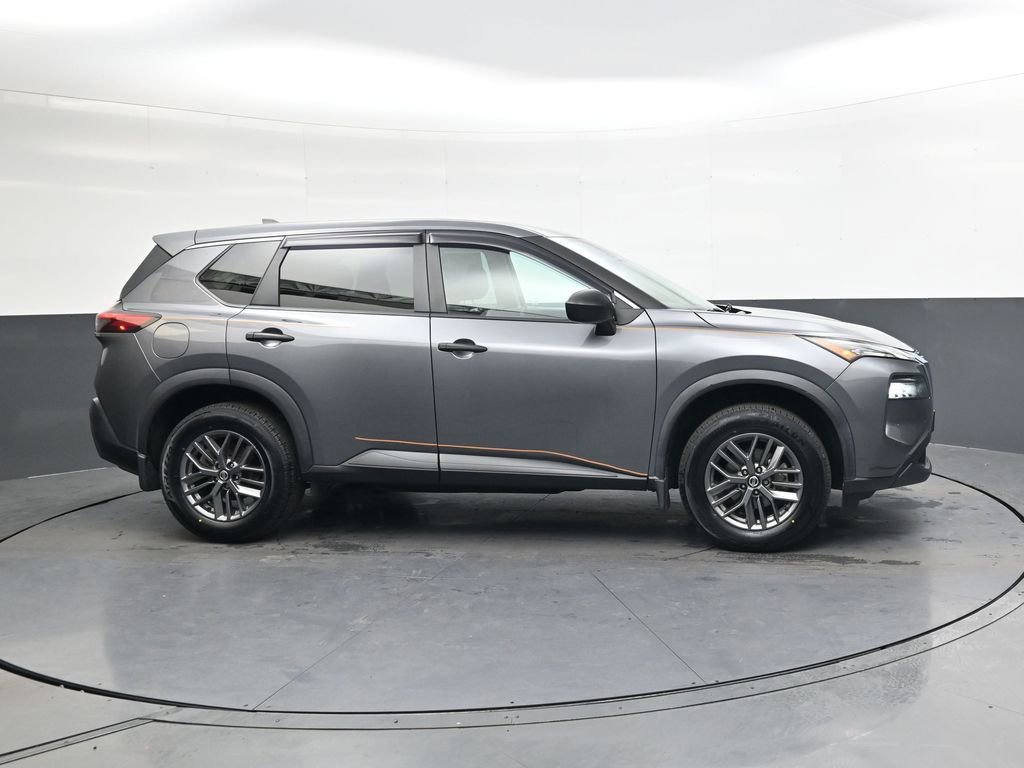 Used 2021 Nissan Rogue S image 3