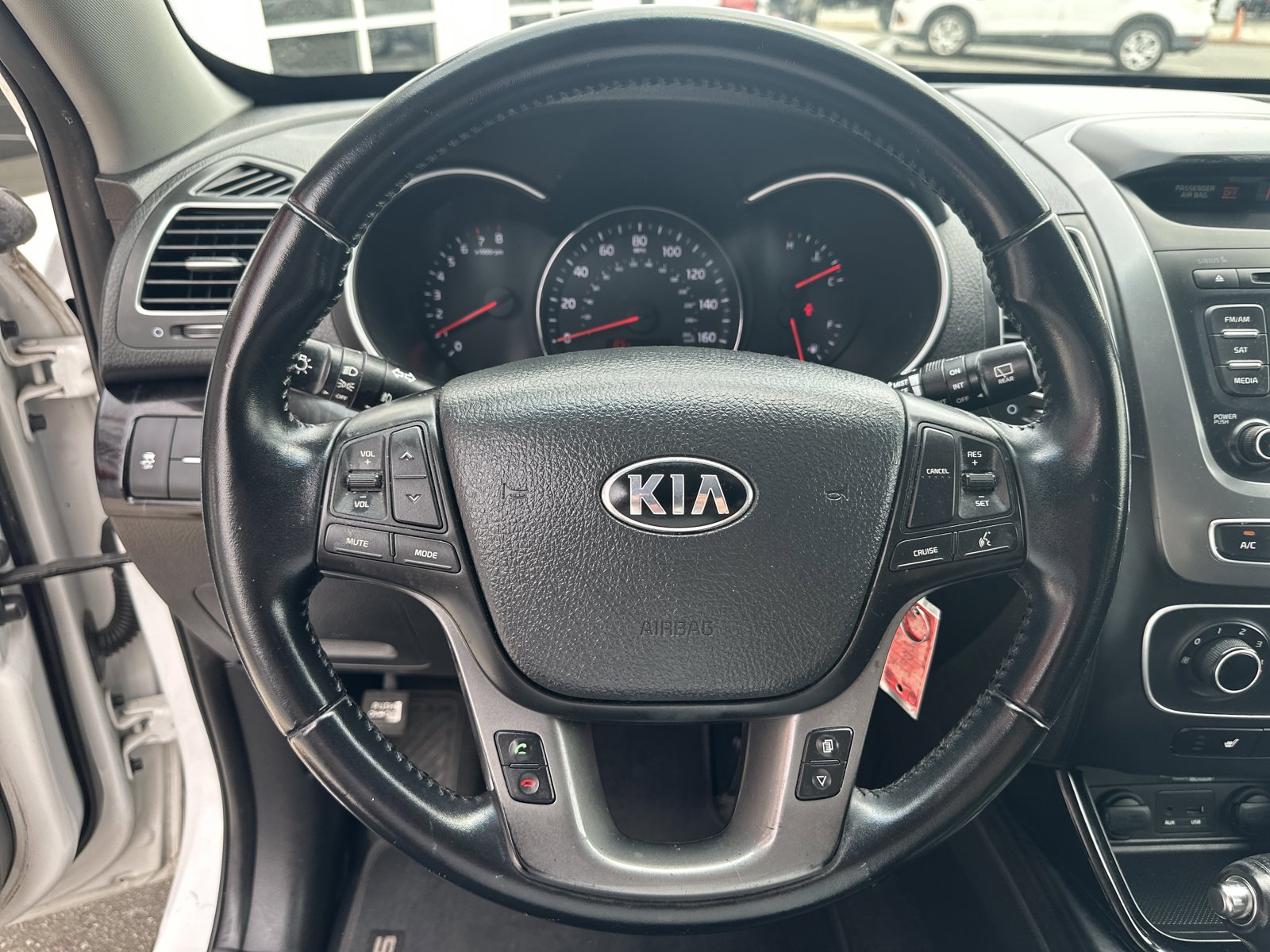 Used 2015 Kia Sorento LX FWD image 11