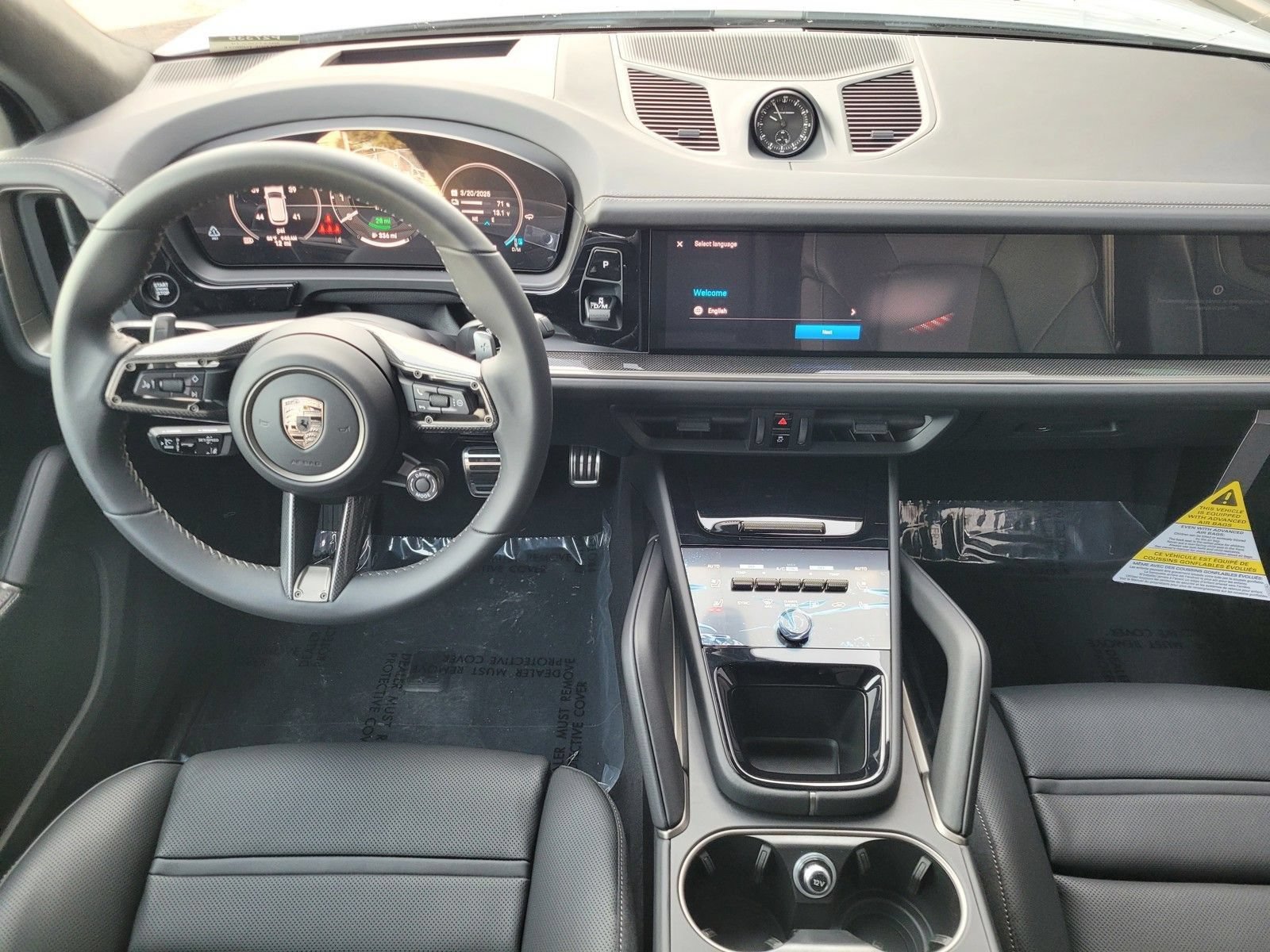 New 2025 Porsche Cayenne Turbo AWD/4WD image 13