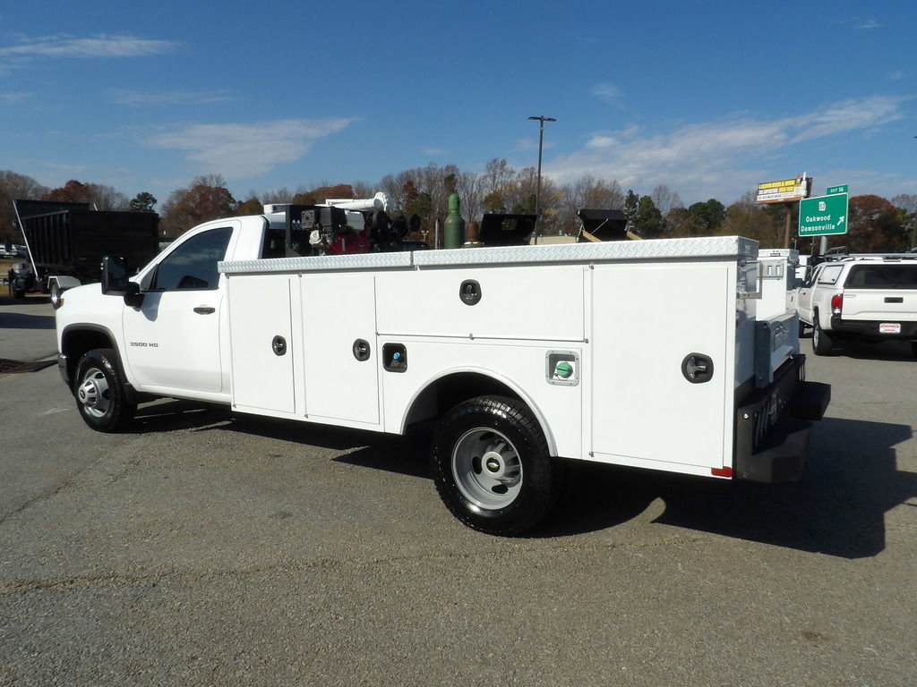 Used 2022 Chevrolet Silverado 3500 W/T w/ WT Fleet Convenience Package AWD/4WD image 4