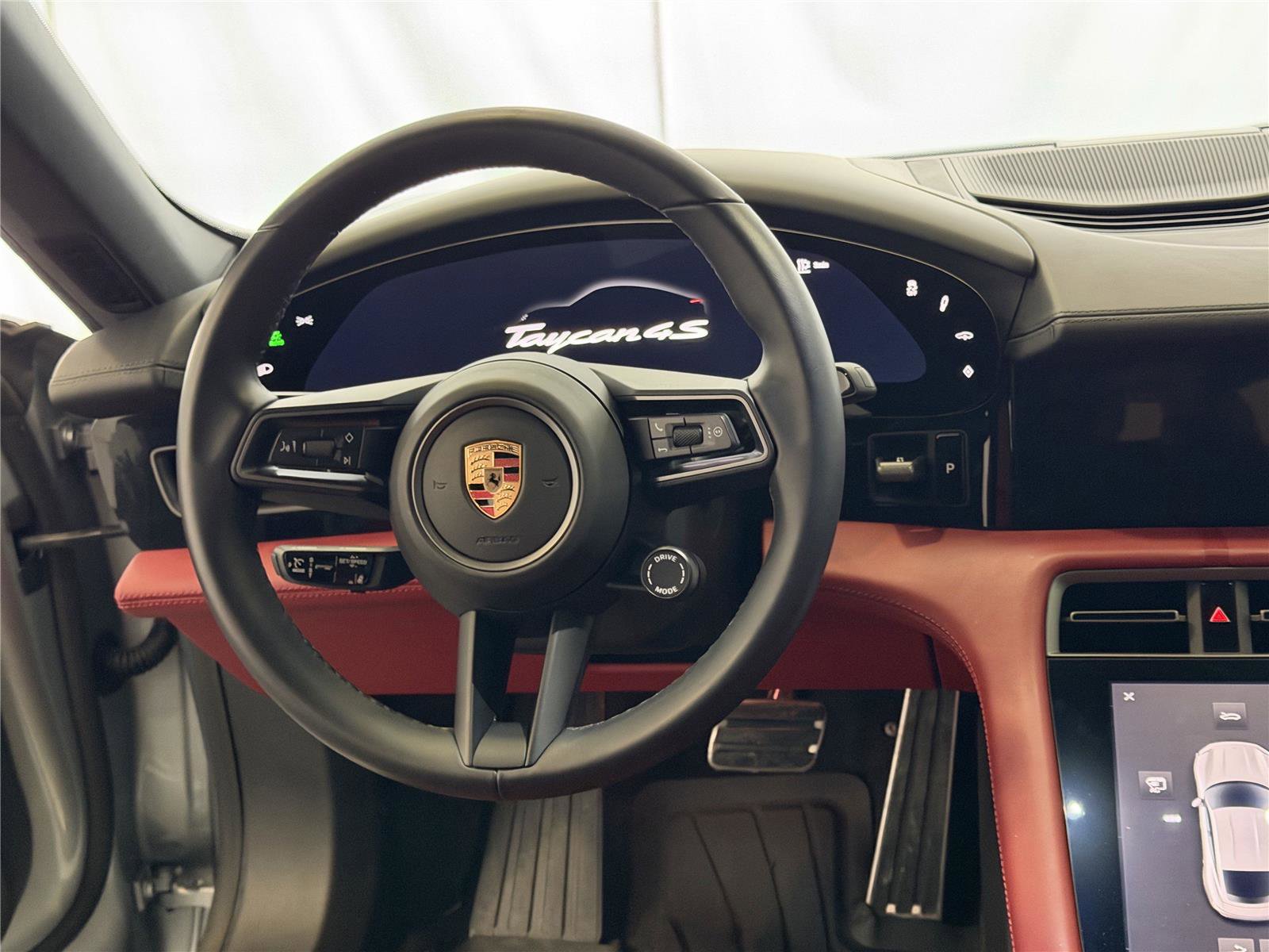 Certified 2025 Porsche Taycan 4S image 19