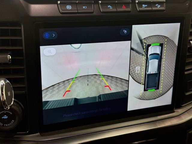 Used 2023 Ford F250 Lariat w/ Lariat Ultimate Package AWD/4WD image 14