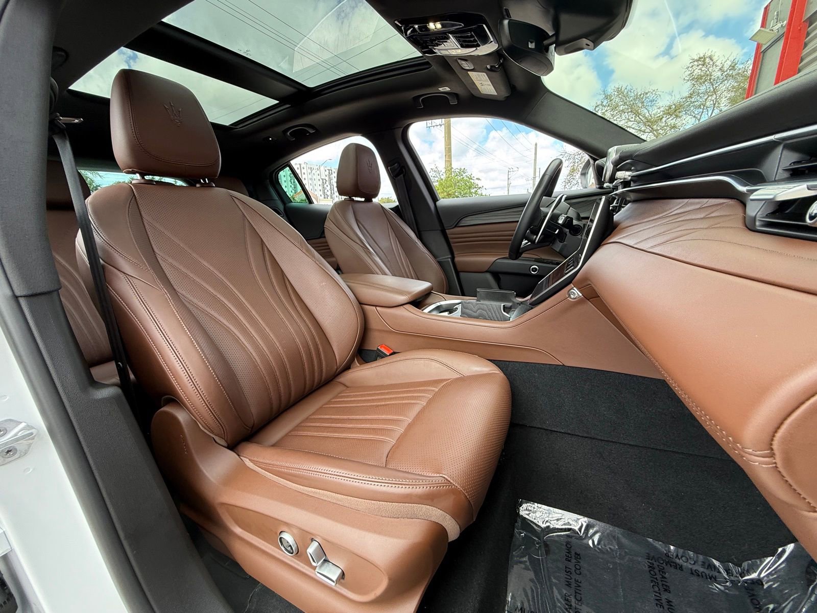 Used 2023 Maserati Grecale GT image 20