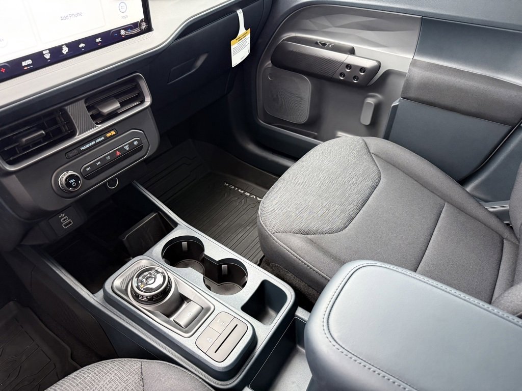 New 2025 Ford Maverick XL image 22