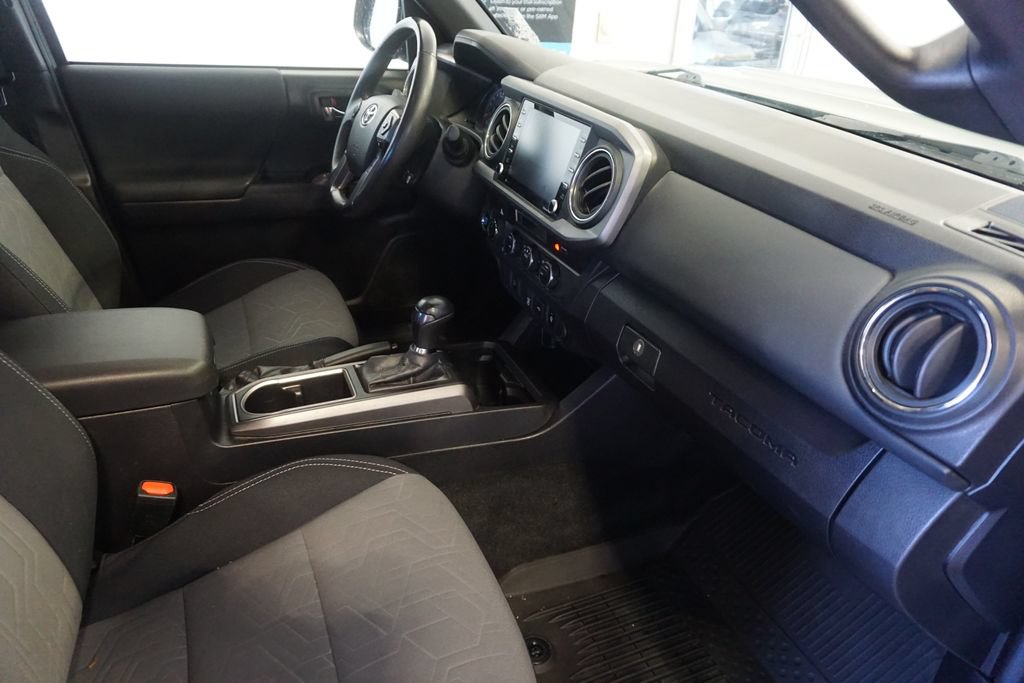 Certified 2023 Toyota Tacoma TRD Sport AWD/4WD image 21
