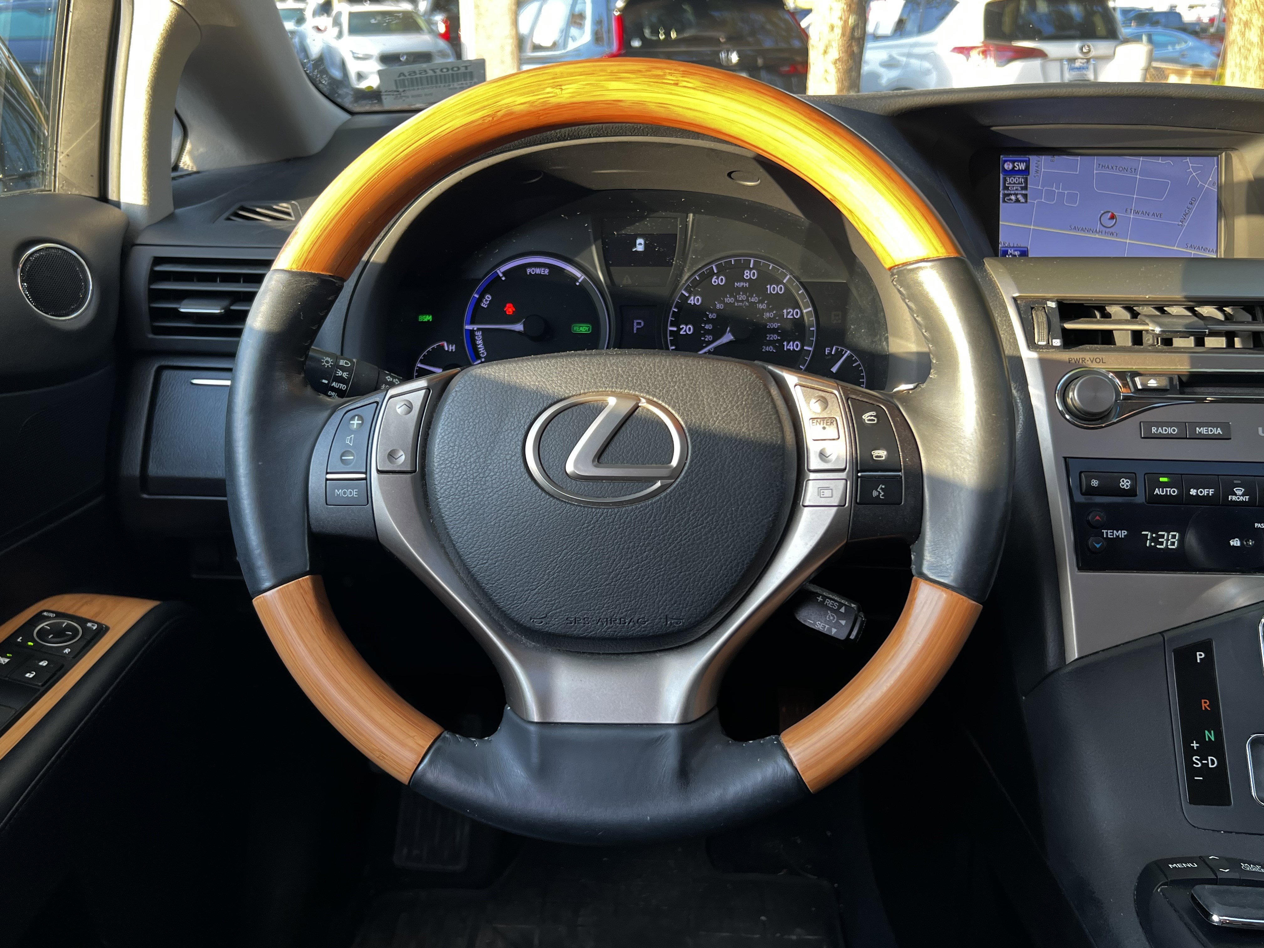 Used 2015 Lexus RX 450h AWD image 34