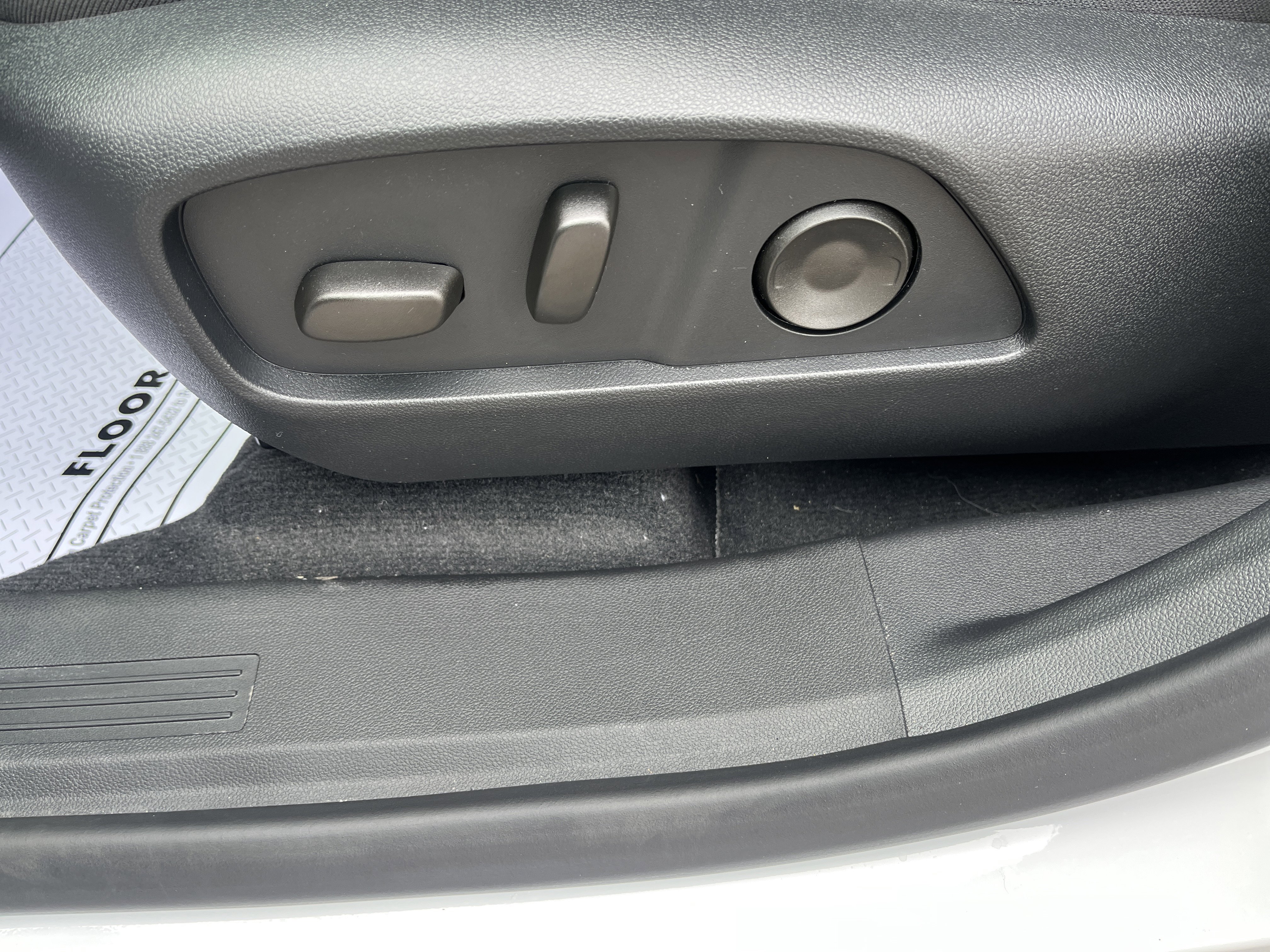 Used 2026 Chevrolet Equinox LT w/ Convenience Package II image 10