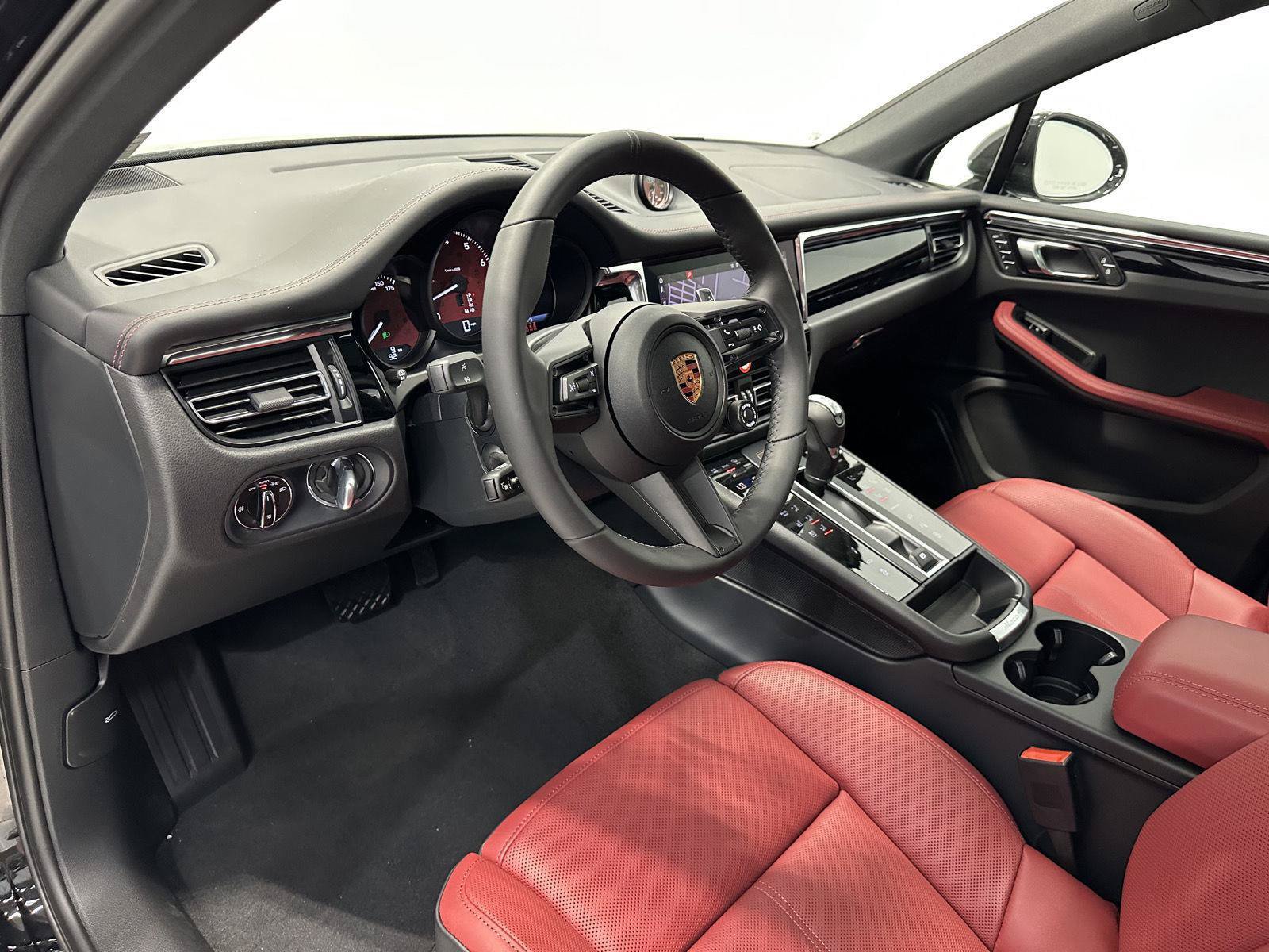 New 2026 Porsche Macan S AWD/4WD image 4