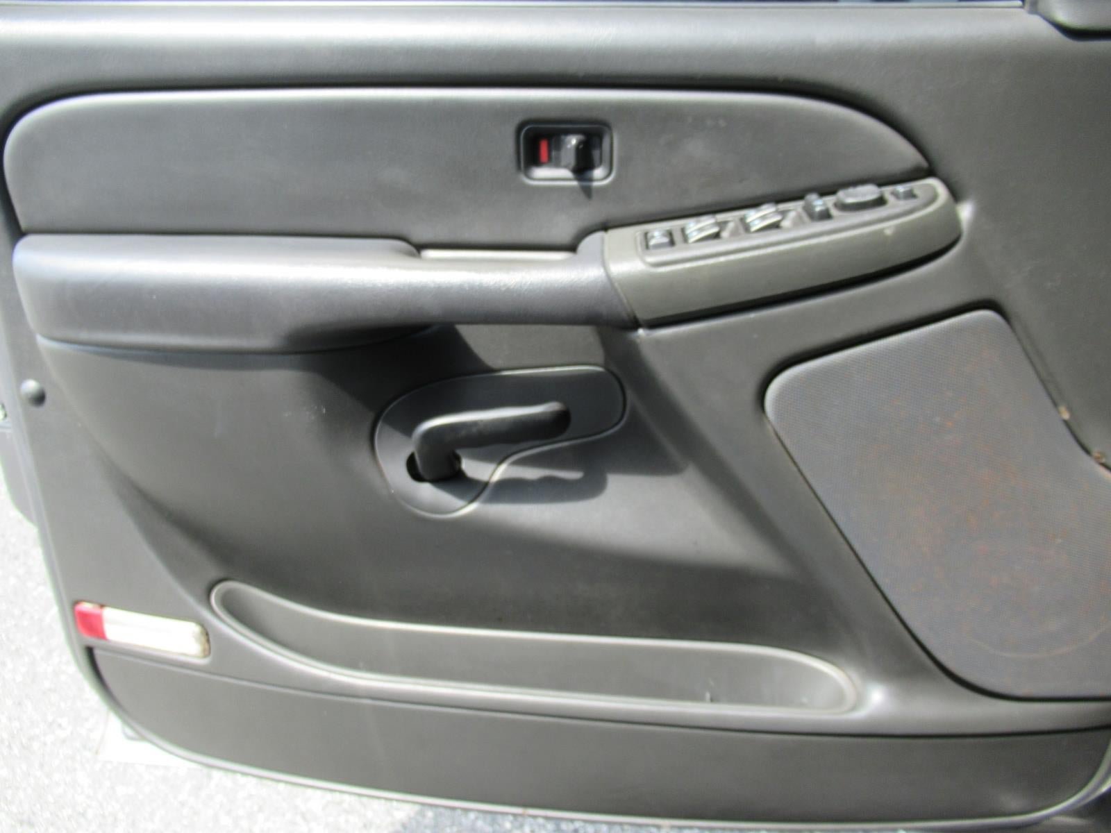 Used 2007 Chevrolet Silverado 1500 LS w/ Chrome Exterior Package RWD image 21