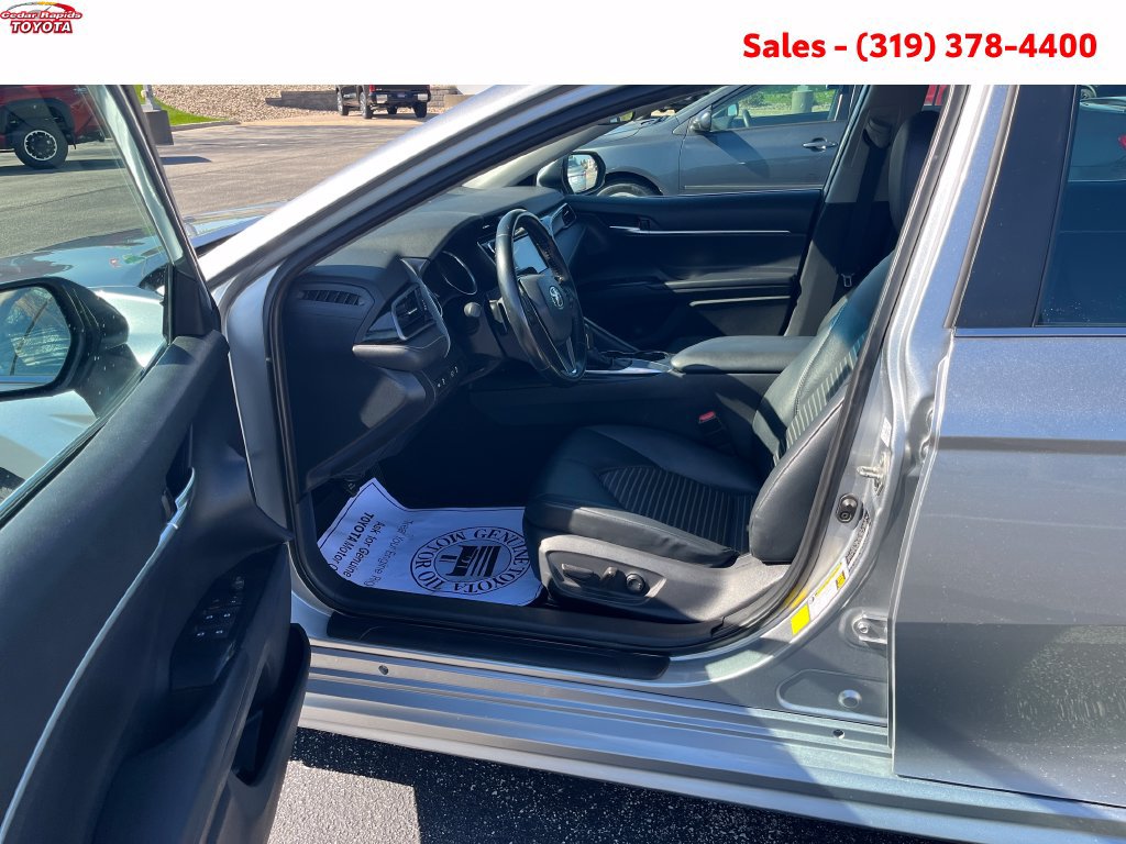 Certified 2019 Toyota Camry SE FWD image 14