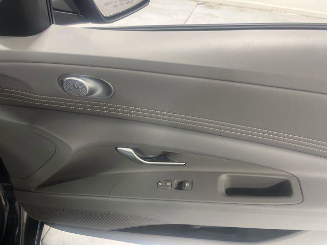 New 2026 Hyundai Elantra Sport image 21