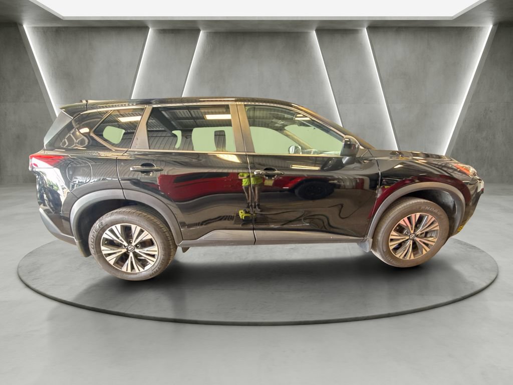Used 2023 Nissan Rogue SV AWD/4WD image 7