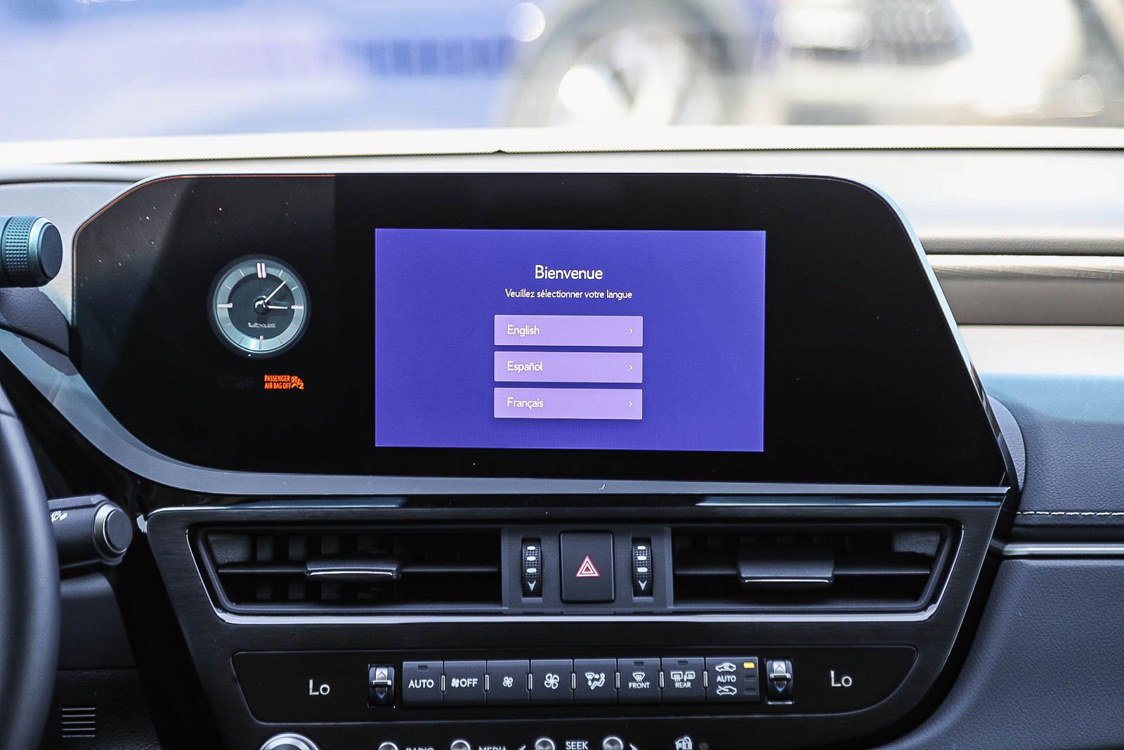 Used 2025 Lexus ES 350 FWD image 14