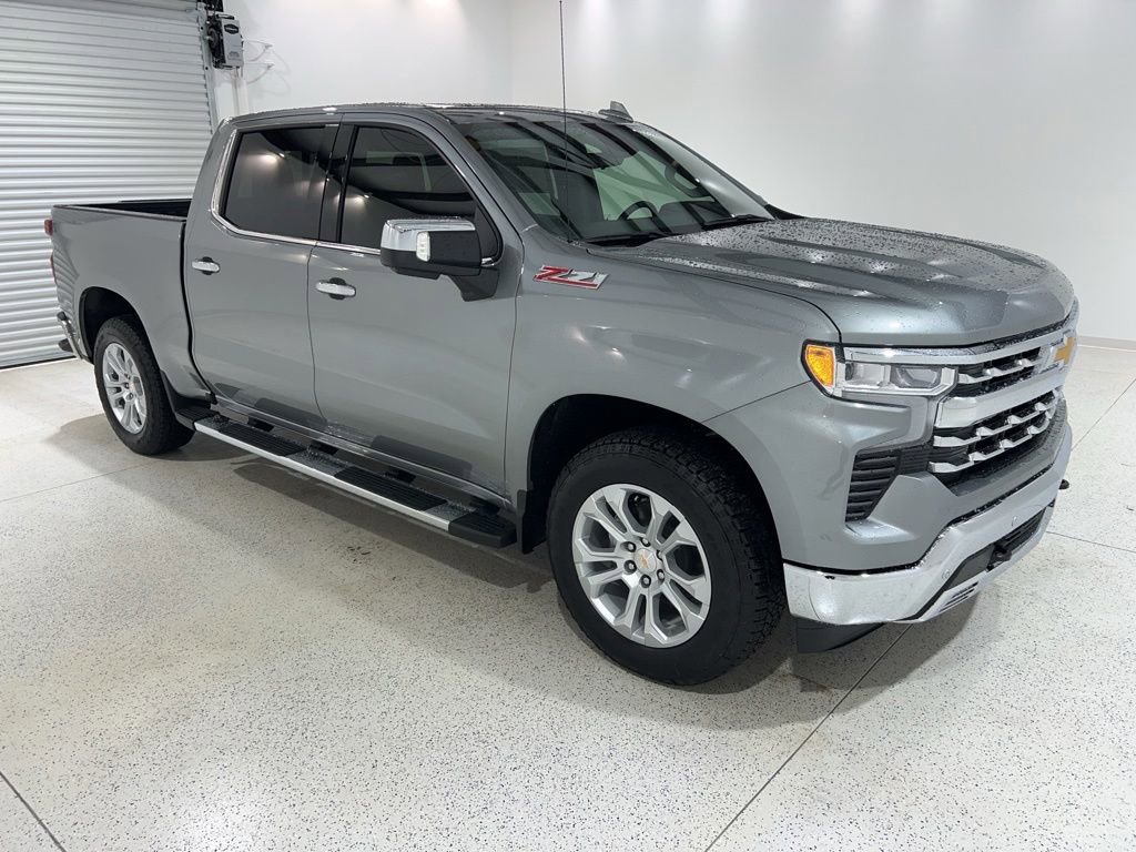 New 2026 Chevrolet Silverado 1500 LTZ w/ LTZ Premium Package AWD/4WD image 7