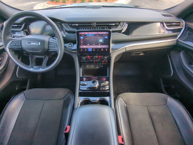 Used 2022 Jeep Grand Cherokee Trailhawk AWD/4WD image 17