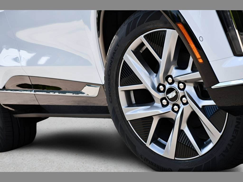 New 2027 Cadillac Optiq Premium Luxury RWD image 11