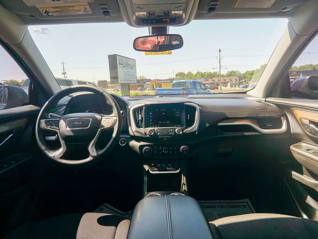 Used 2019 GMC Terrain SLE w/ Driver Convenience Package FWD image 12