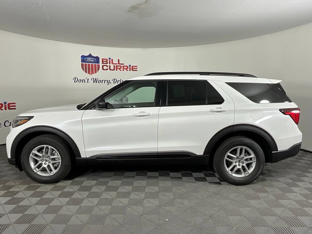 New 2026 Ford Explorer Active RWD image 6