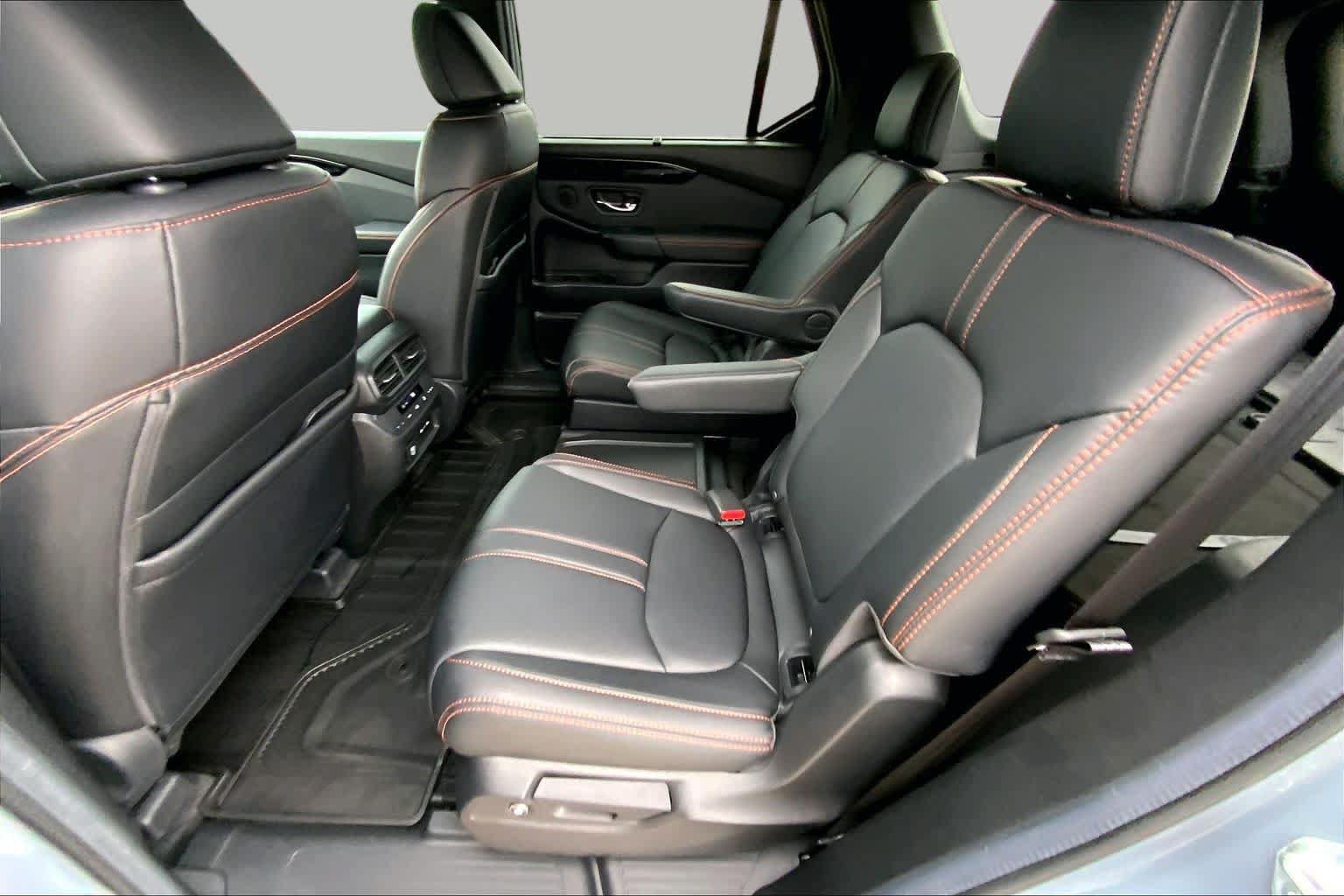 Used 2024 Honda Pilot TrailSport image 21
