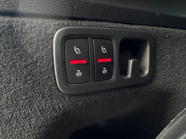 Used 2018 Audi Q7 3.0T Premium Plus w/ Premium Plus Package image 38