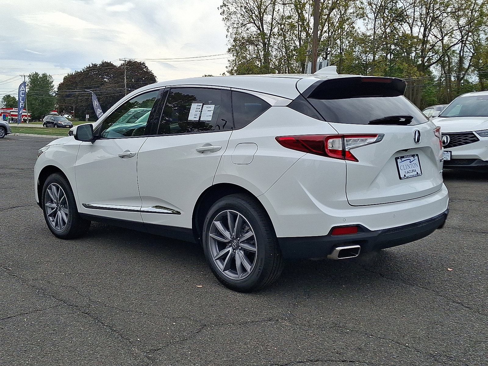Certified 2023 Acura RDX AWD w/ Technology Package image 4