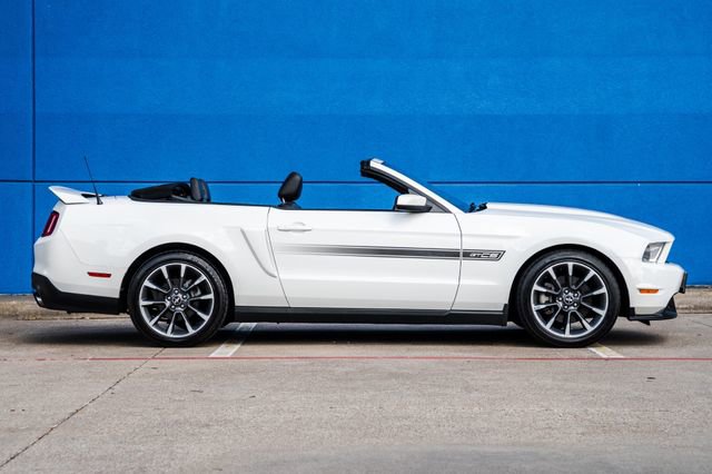 Used 2012 Ford Mustang GT Premium w/ Electronics Pkg RWD image 53