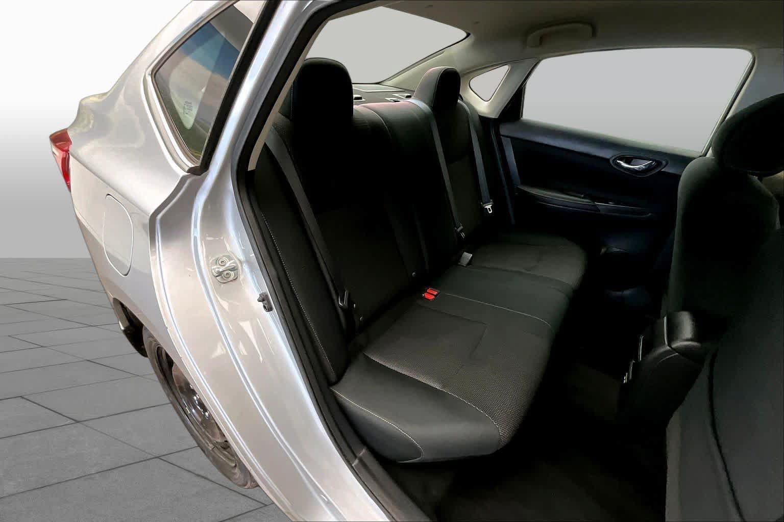 Used 2019 Nissan Sentra S FWD image 15