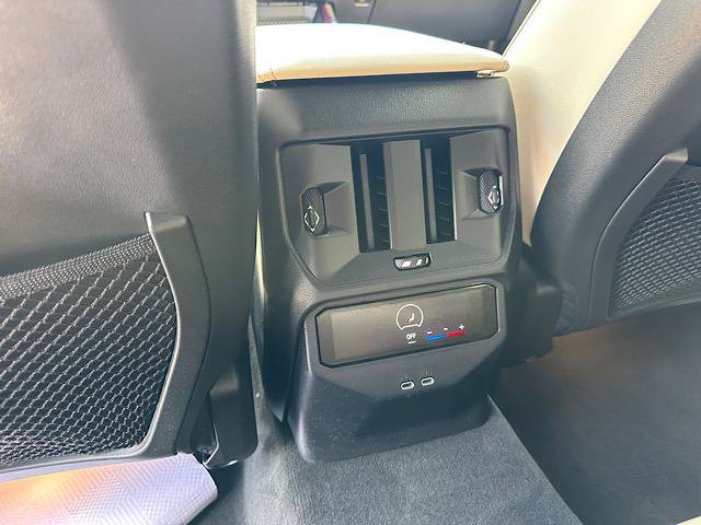 Used 2025 BMW X3 xDrive30i w/ Premium Package AWD/4WD image 21