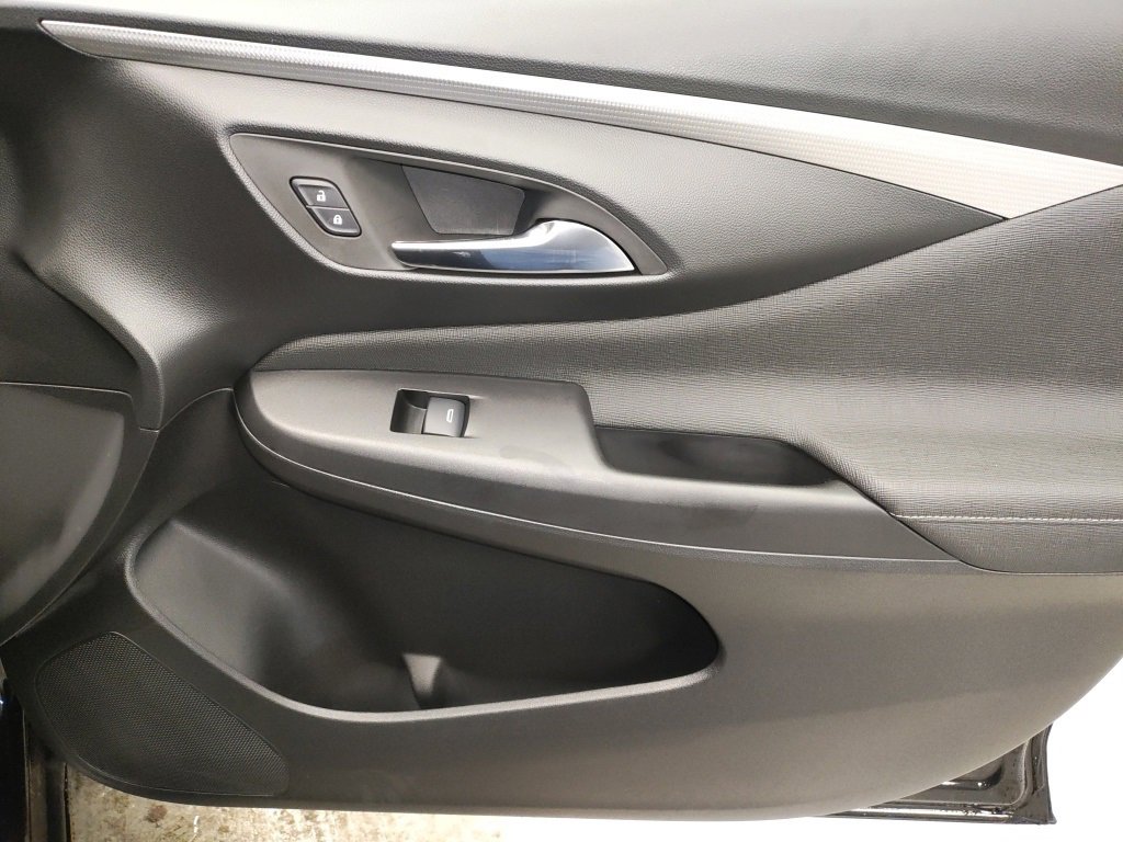 New 2026 Buick Envista Avenir image 10