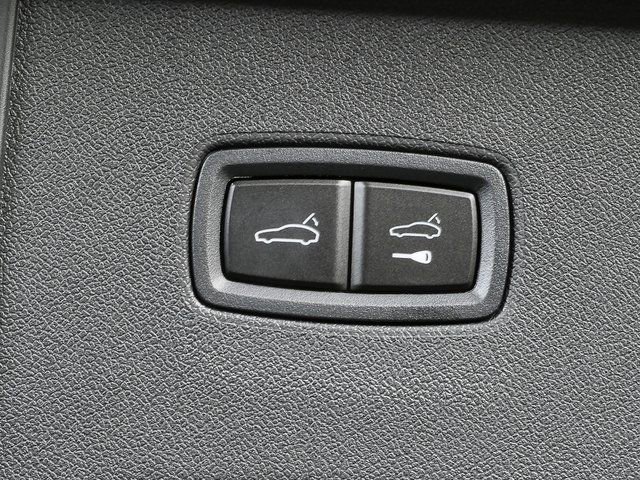 New 2026 Porsche Cayenne AWD image 32