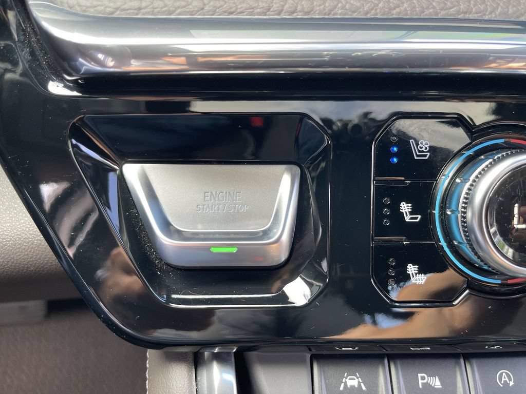 Certified 2023 GMC Sierra 1500 Denali w/ Denali Reserve Package AWD/4WD image 17