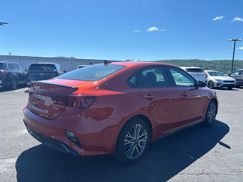 Certified 2023 Kia Forte GT-Line w/ GT-Line Technology Package FWD image 2