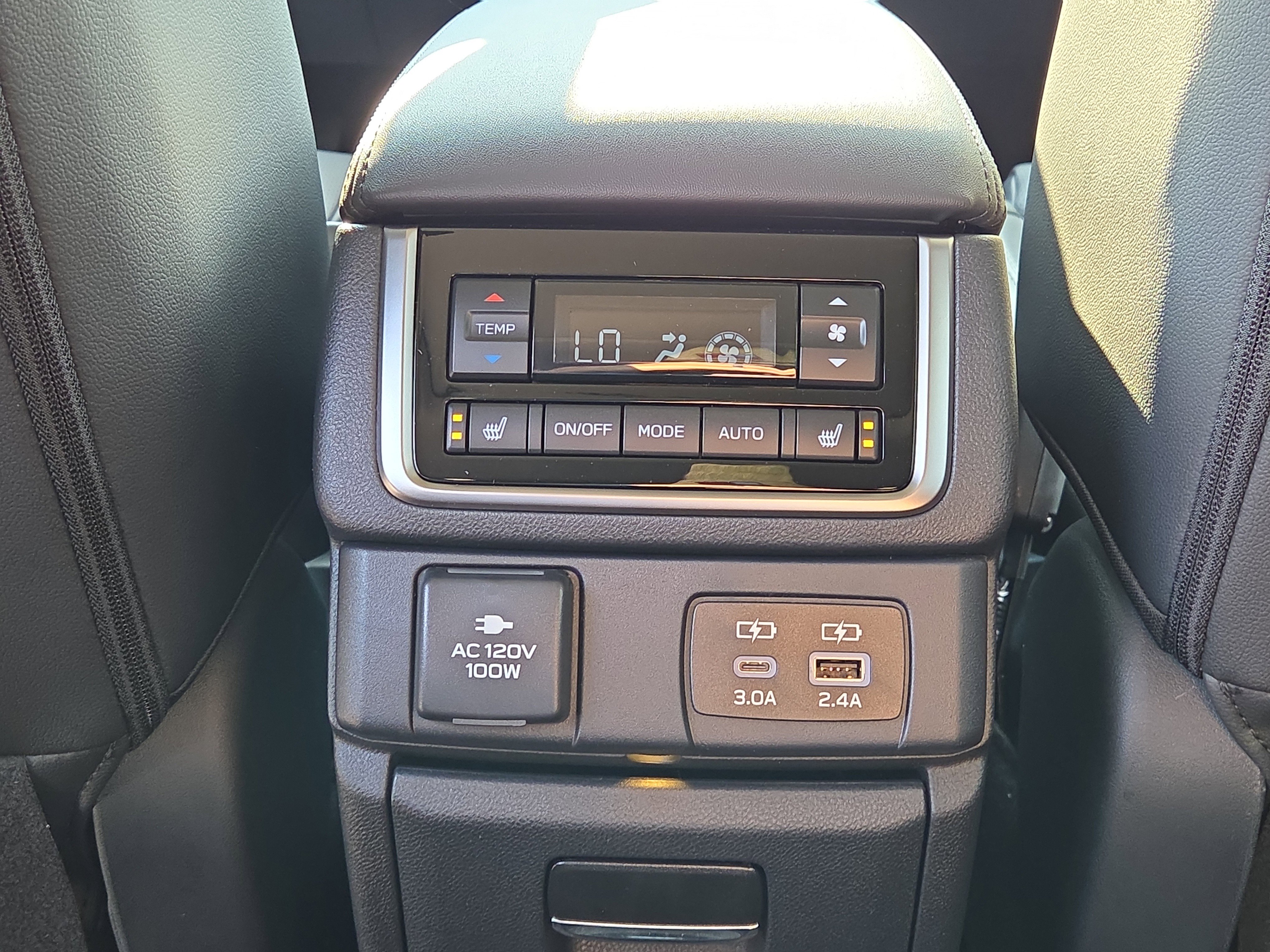 New 2025 Subaru Ascent Bronze Edition image 9