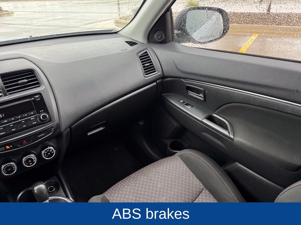 Used 2017 Mitsubishi Outlander Sport ES FWD image 16