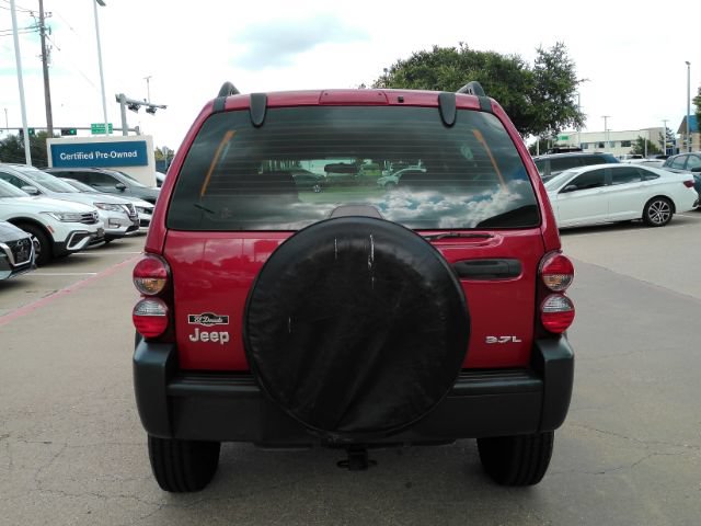 Used 2006 Jeep Liberty Sport RWD image 6