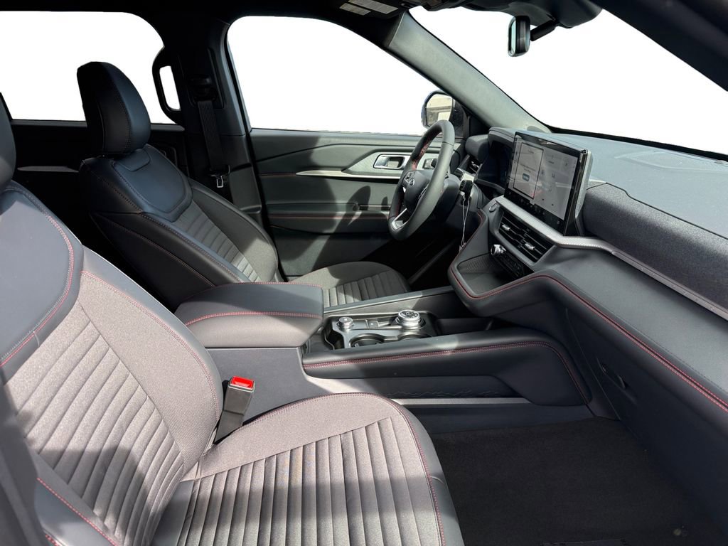 New 2026 Ford Explorer ST-Line w/ ST-Line Street Pack AWD/4WD image 45