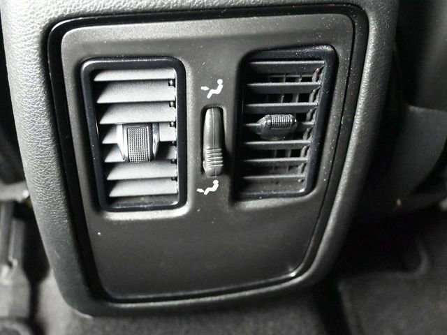 Used 2023 Dodge Durango SXT Launch Edition image 27