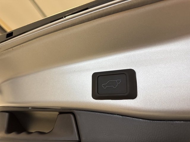 New 2025 Toyota RAV4 XLE image 25