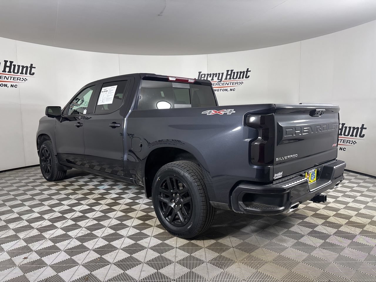 Used 2024 Chevrolet Silverado 1500 RST w/ All Star Edition Plus AWD/4WD image 7