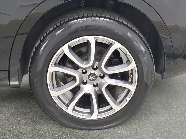 Used 2020 Maserati Levante S AWD/4WD image 33