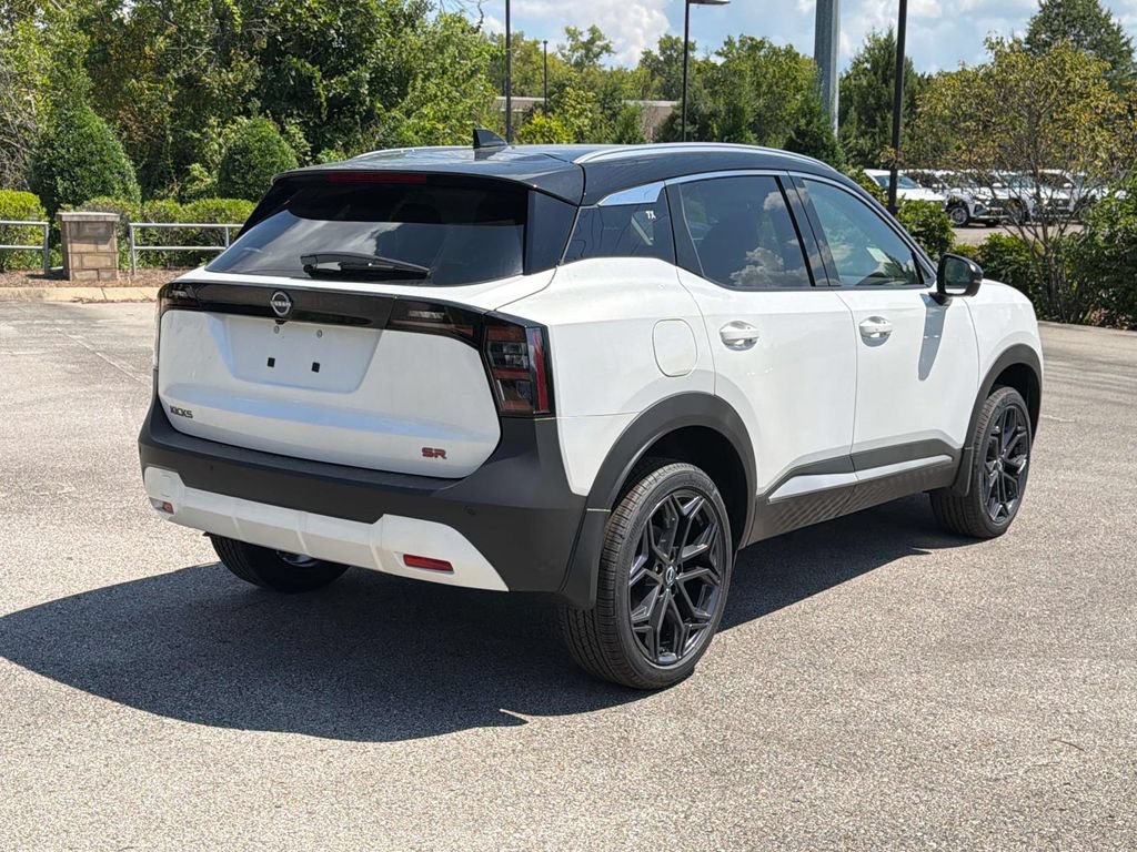 New 2026 Nissan Kicks SR FWD image 3